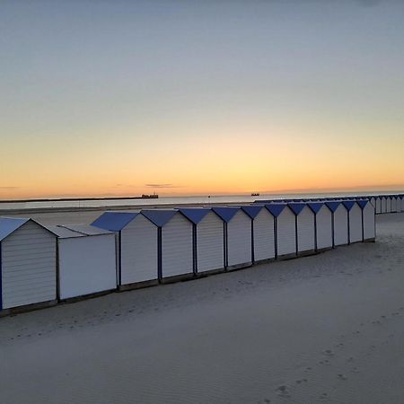 La Mer, La Plage, Le Sable Булонь-сюр-Мер Экстерьер фото